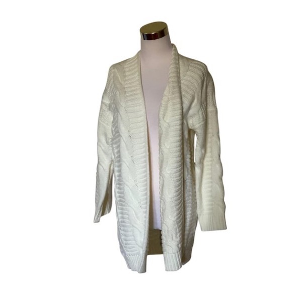 LARA Sweaters - ➖$10 DEAL➖ Lara Knit Cardigan